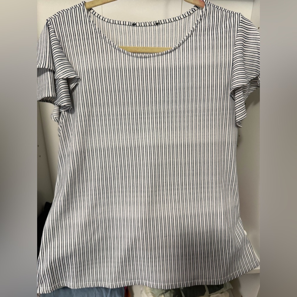 SHEIN Striped Ruffle Sleeve Women's Top - White and Black